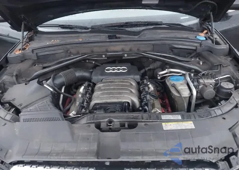 2011 Audi Q5 3.2 Premium Plus z USA, uszkodzony, nr VIN WA1DKAFP5BA013615